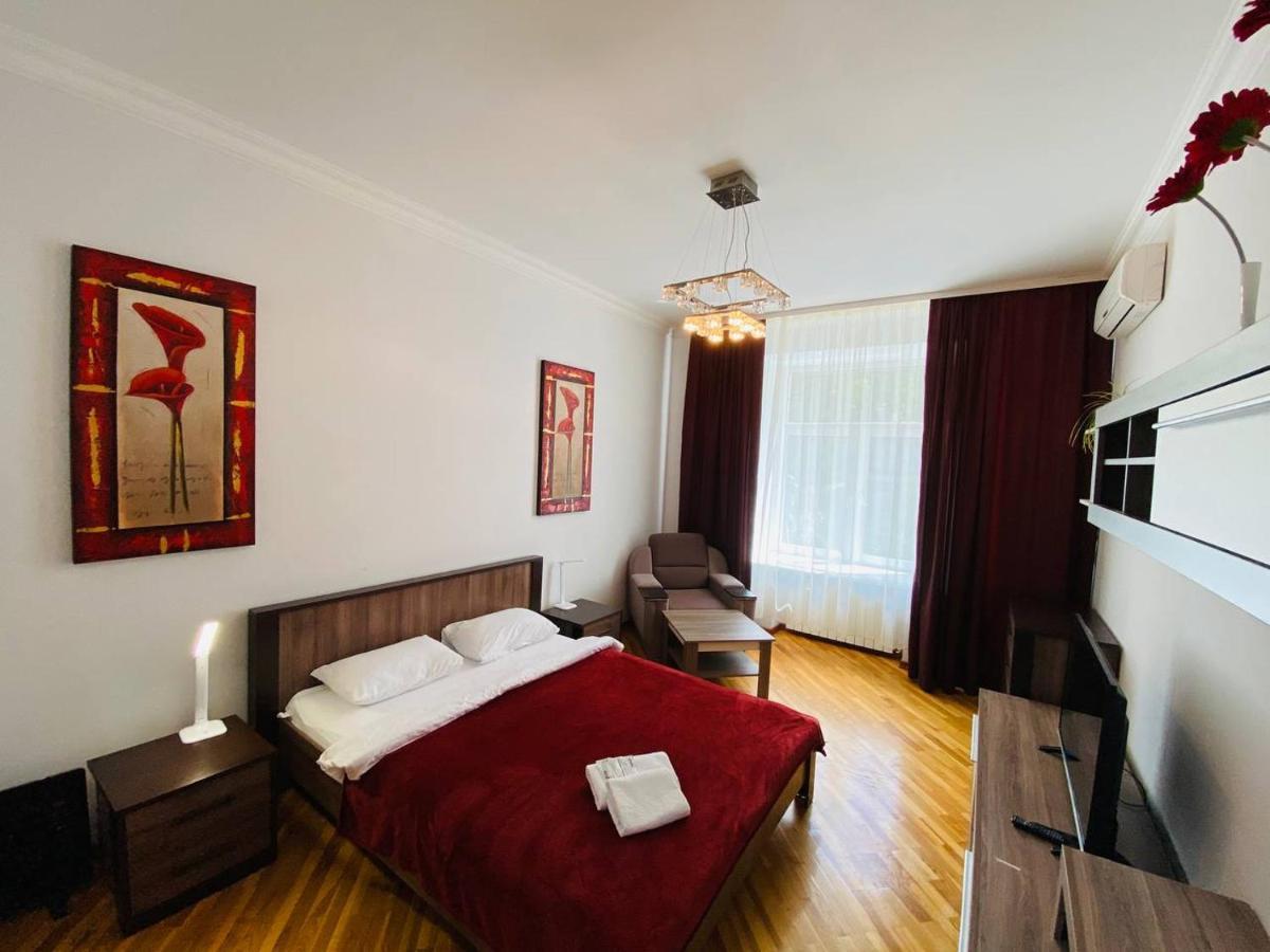 Real Home Apartments In Kiev Center Exterior photo