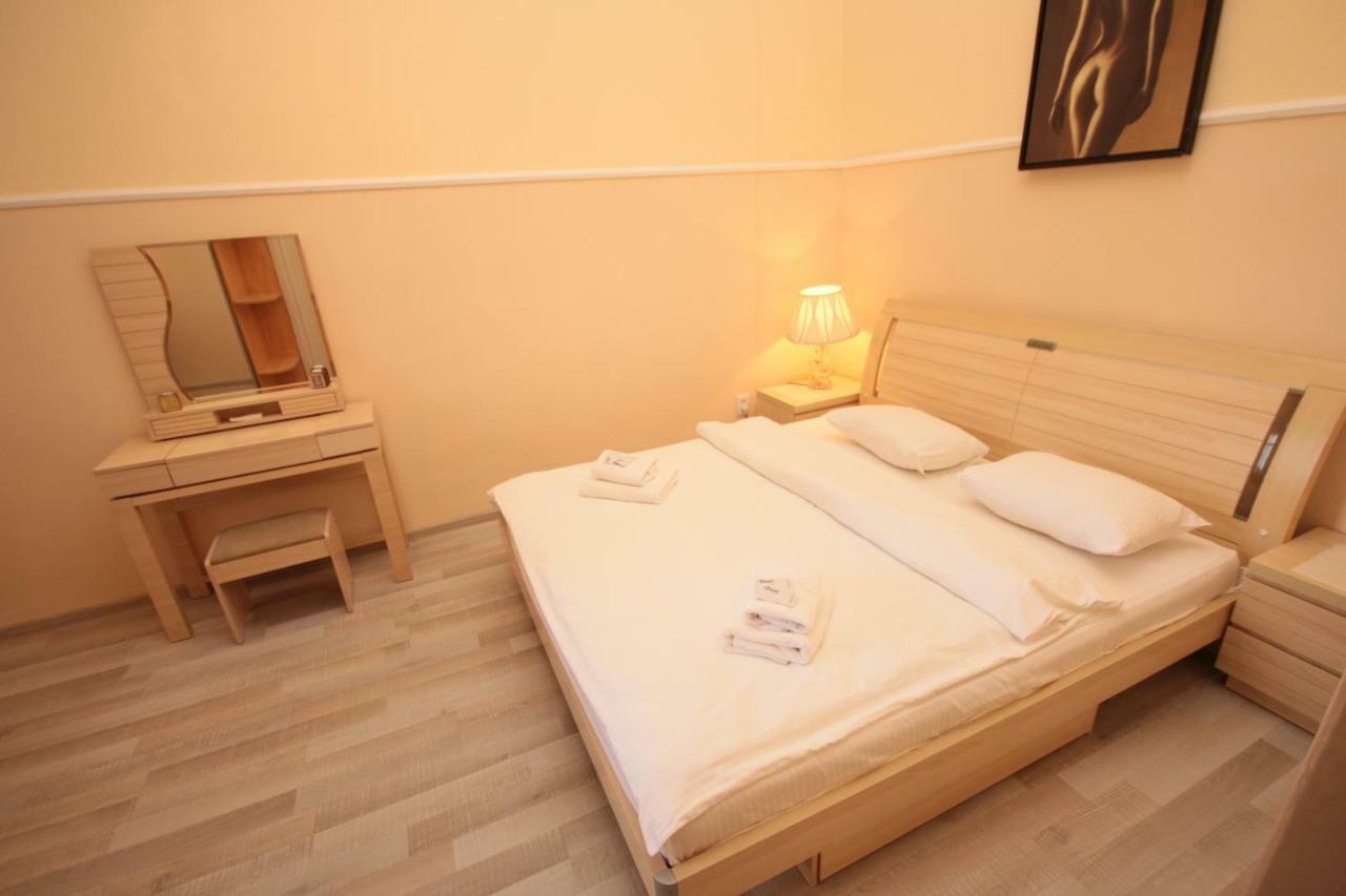 Real Home Apartments In Kiev Center Exterior photo