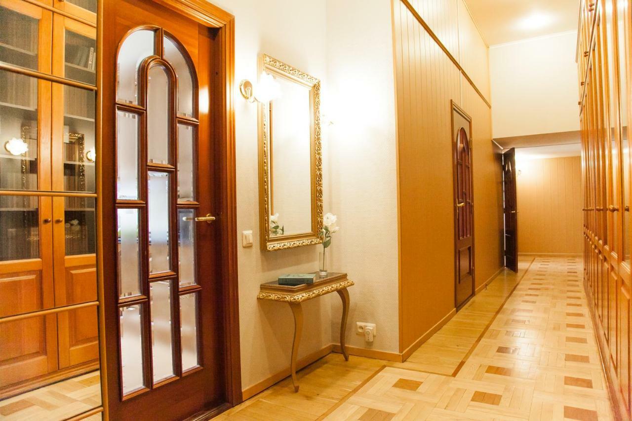 Real Home Apartments In Kiev Center Exterior photo